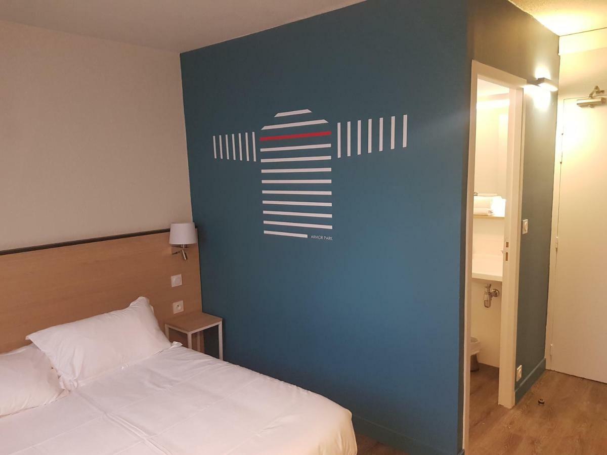 Western Armor Park Et Hotel