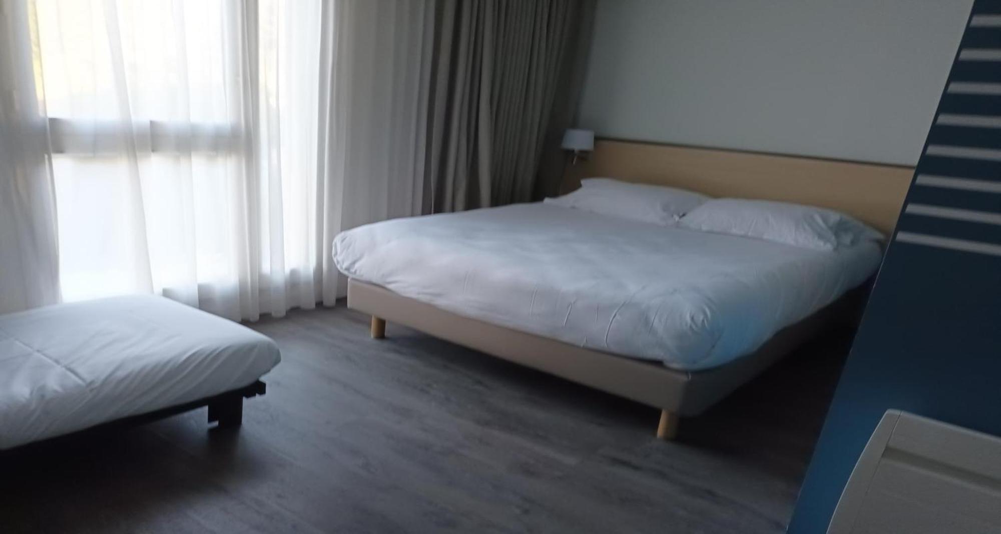 Western Armor Park Et Hotel